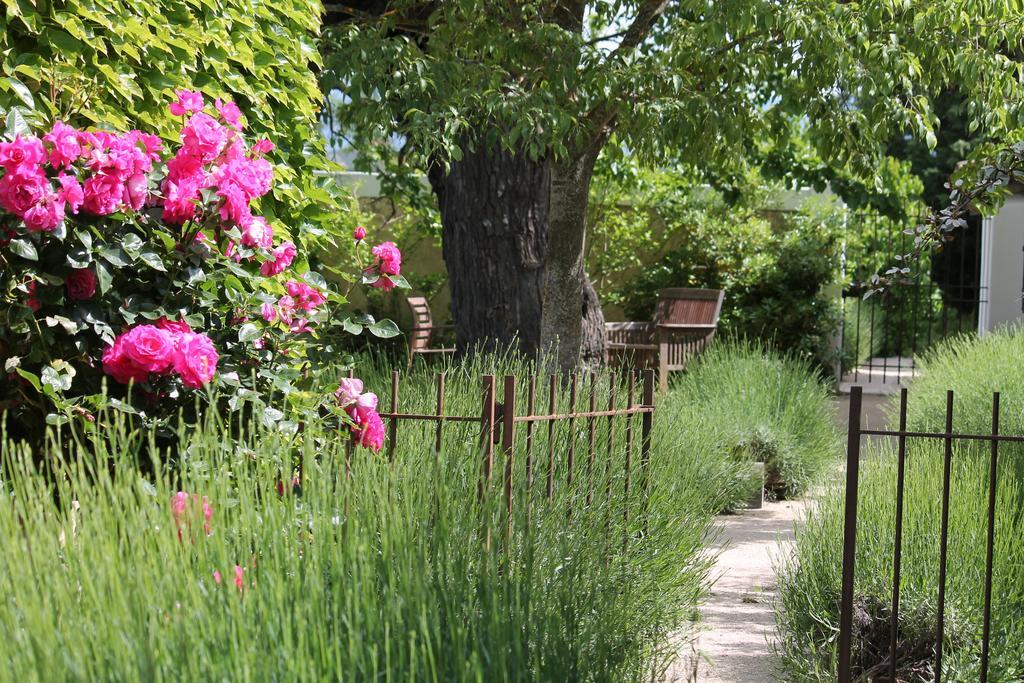 Le Mas Les Eydins Bonnieux Exterior foto